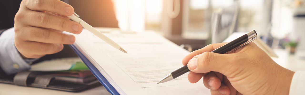 Simplified Policy Wordings A Delicate Balancing Act Shutterstock 1110153725 (1)